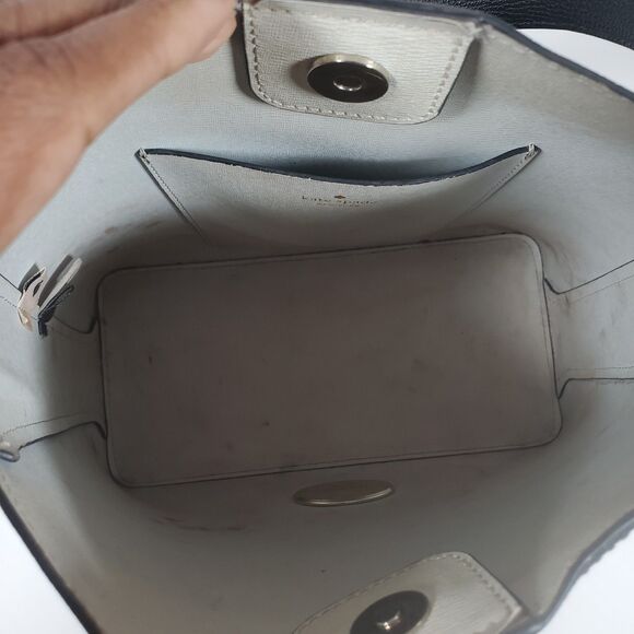 Kate Spade New York Darcy Small Bucket Bag Black Leather Gold Hardware Classic - Picture 8 of 15